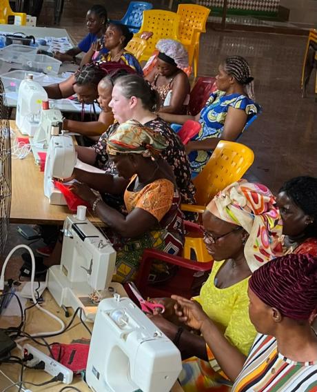 Liberian's Children Ministry Teachers, women, schoolgirls, are learning how to produce pads for menstrual period